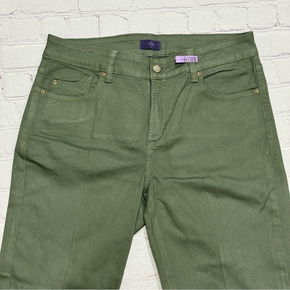 NYDJ NOT YOUR DAUGHTER’S JEANS army green women’s ankle length pants EUC size 8 - Picture 6 of 14